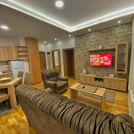 Alexandro Apartment